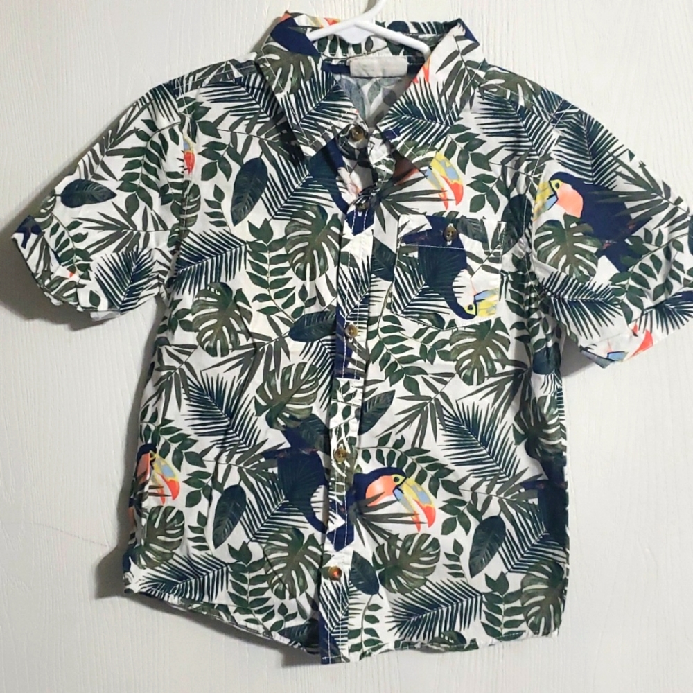 Boys Crazy 8 dress shirt